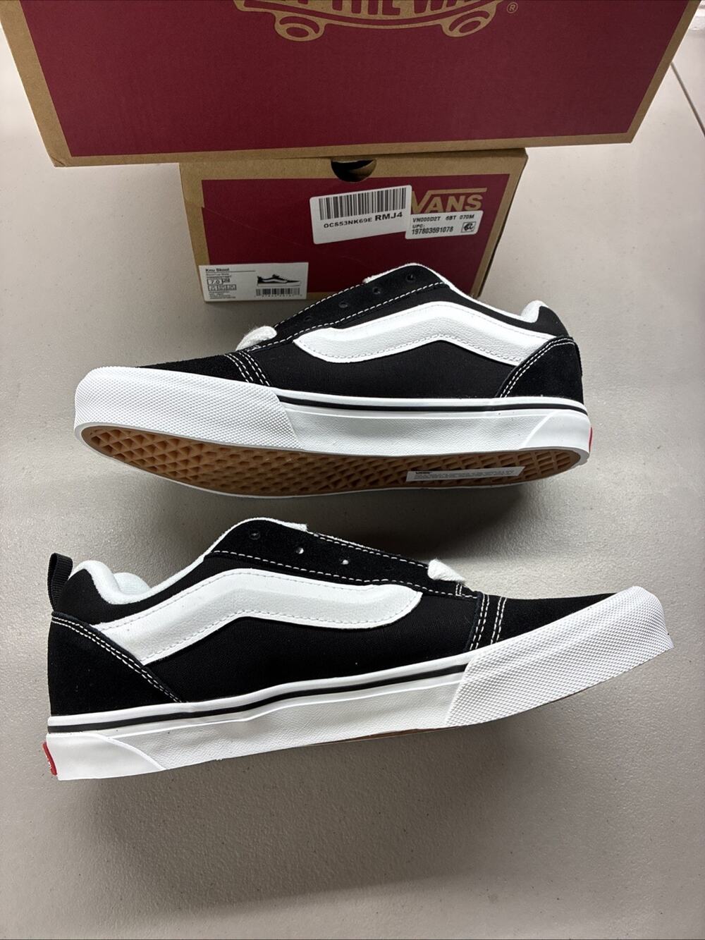 Vans Kids' Skateboarding Shoes grade school - VN000D2T6BT Size 7
